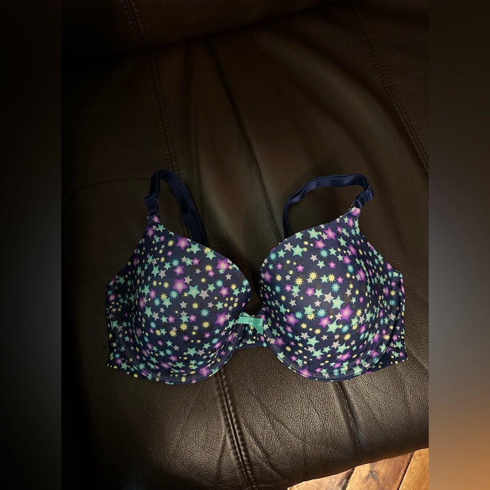VS Bra